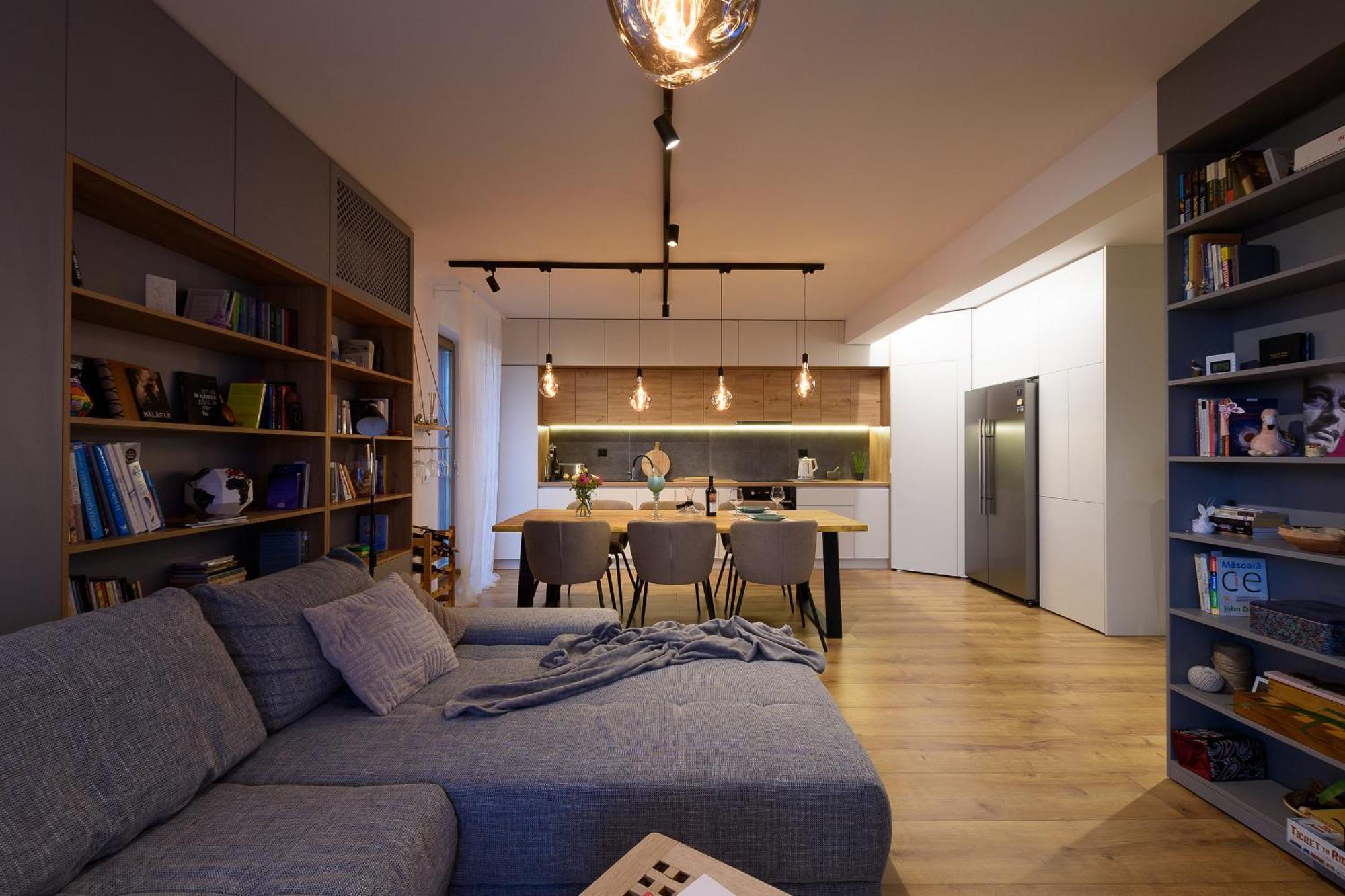 Urban Luxury With Parking Apartment